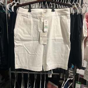 Tommy Bahama Two Palms Chino Bermuda Shorts White Size 8 NWT